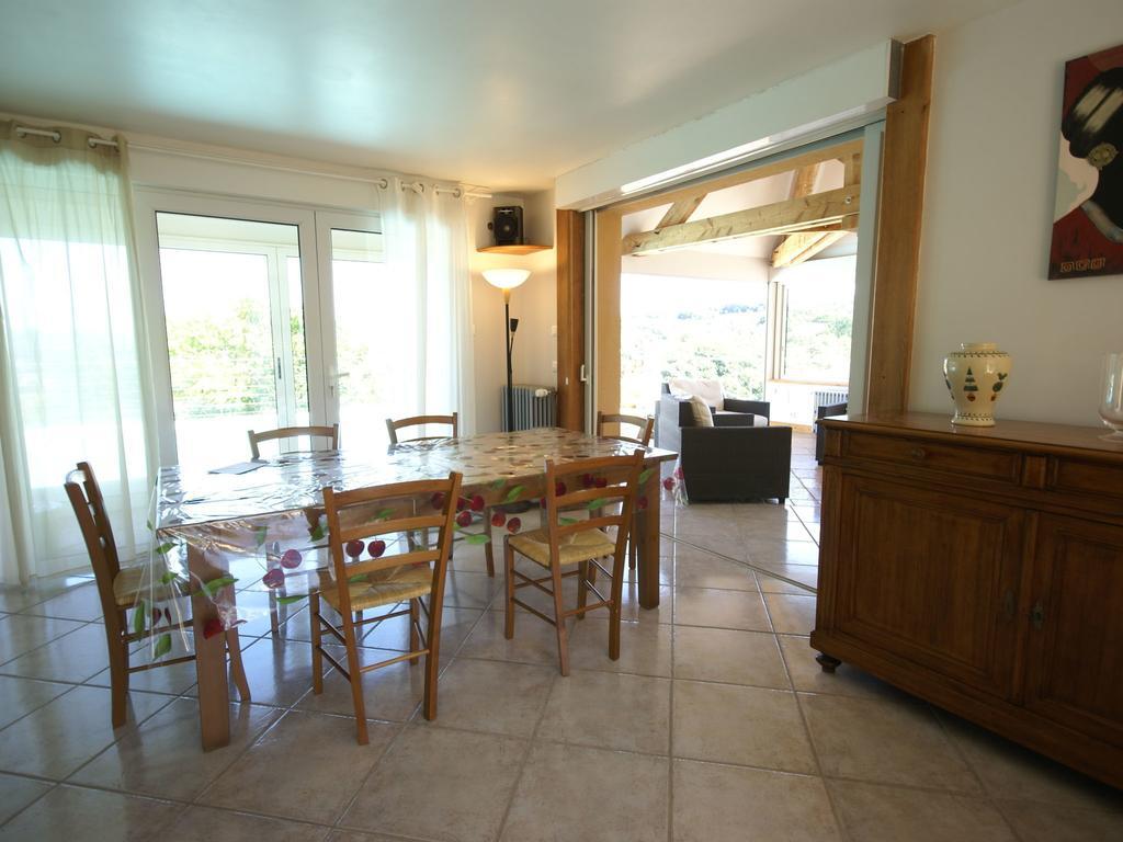 Modern Holiday Home With Private Pool Loubressac Quarto foto
